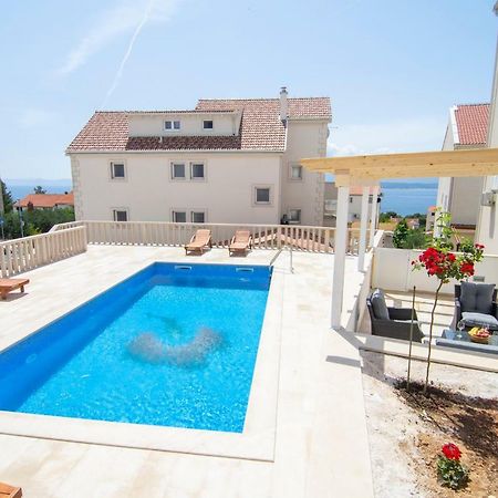 Apartments Sara 4 Bol Zewnętrze zdjęcie