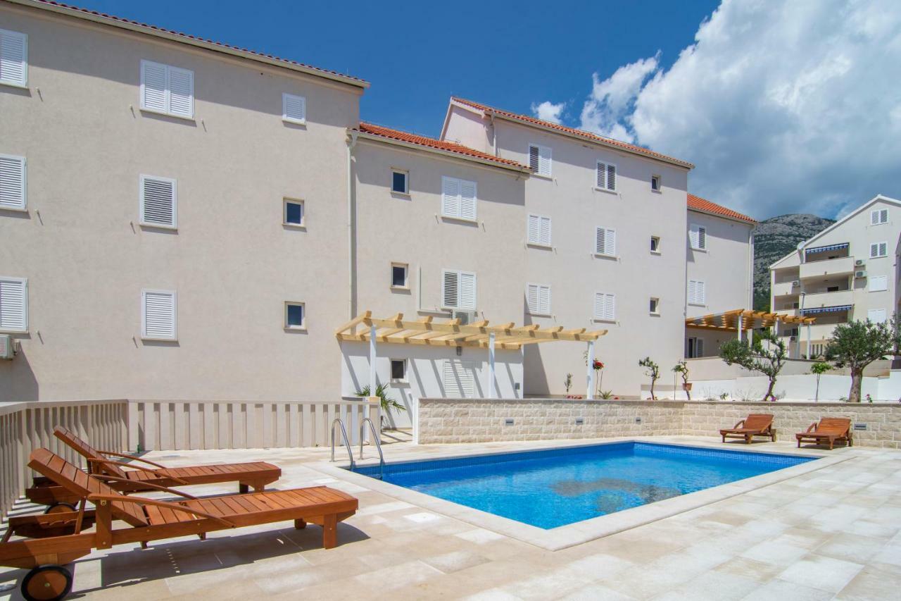 Apartments Sara 4 Bol Zewnętrze zdjęcie