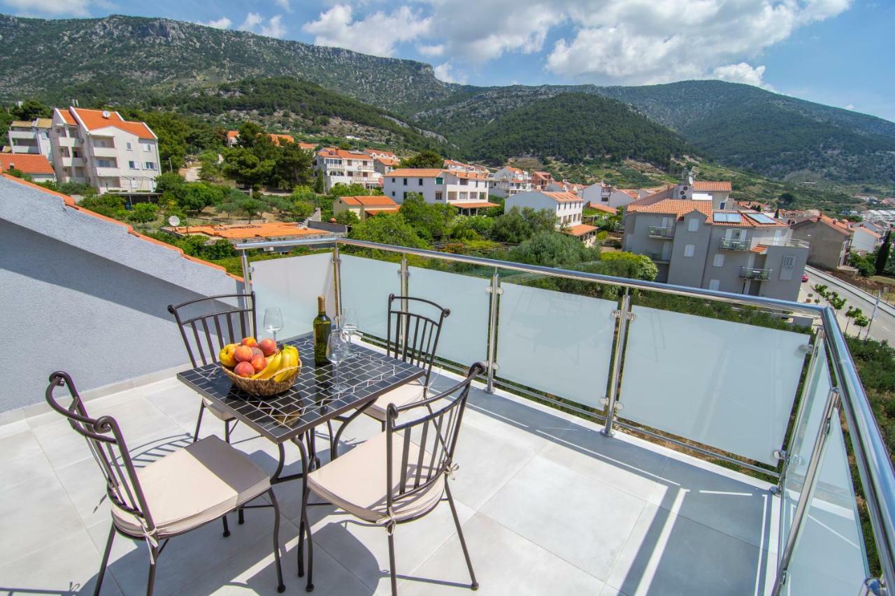 Apartments Sara 4 Bol Zewnętrze zdjęcie